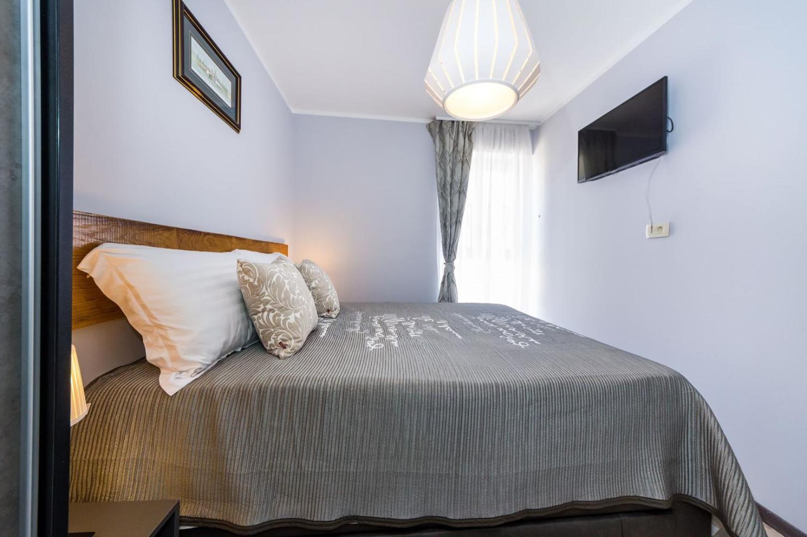 Ema 2Br Apt. In Old Town Centre Zadar Exterior photo