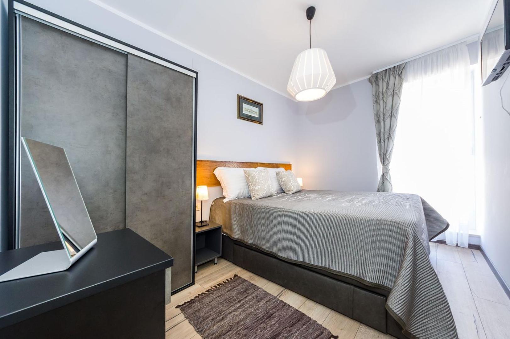 Ema 2Br Apt. In Old Town Centre Zadar Exterior photo