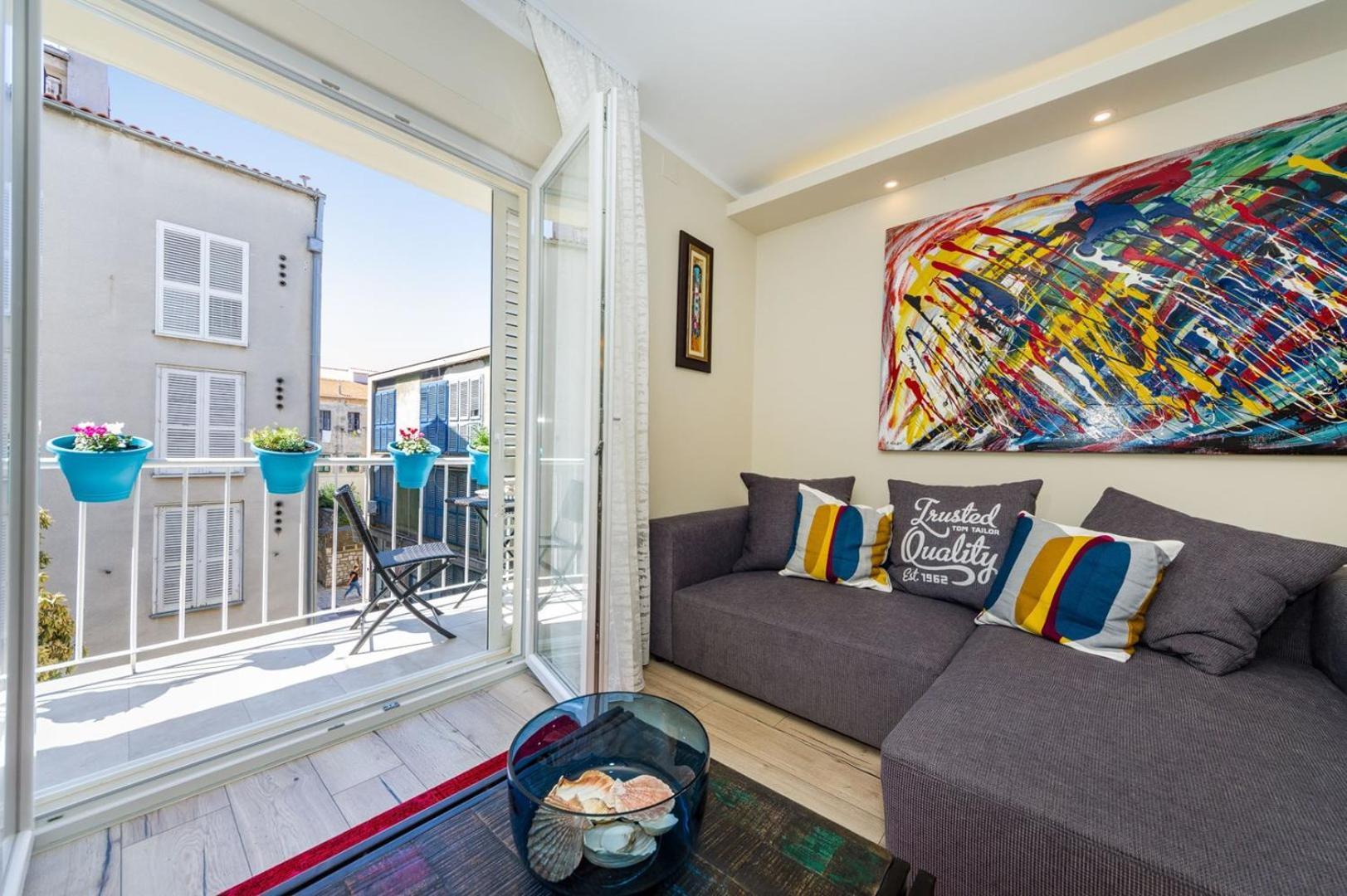 Ema 2Br Apt. In Old Town Centre Zadar Exterior photo