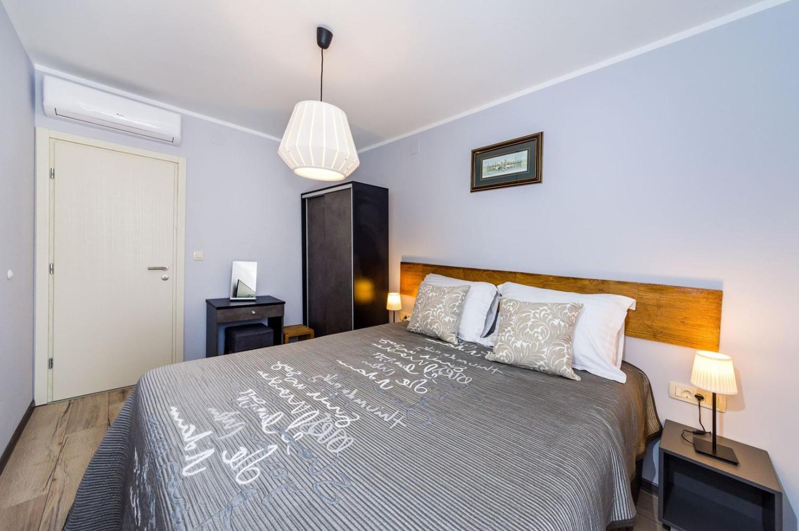 Ema 2Br Apt. In Old Town Centre Zadar Exterior photo