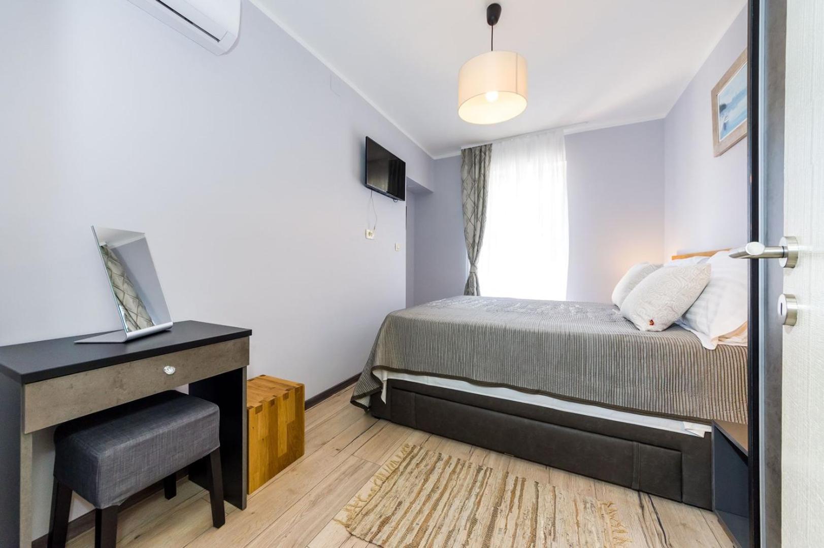 Ema 2Br Apt. In Old Town Centre Zadar Exterior photo